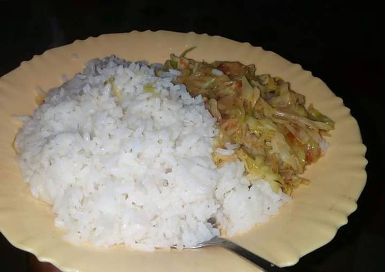 Learn How To Rice Served with Cabbages