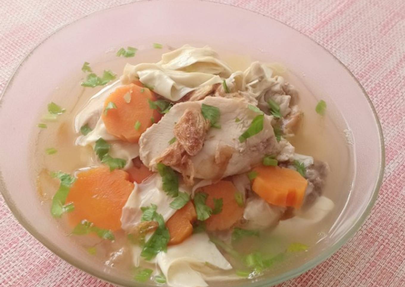 Sup Ayam Kembang Tahu