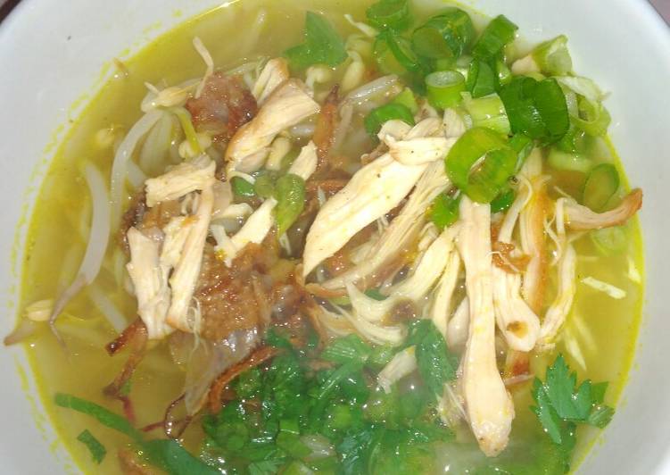 Bagaimana Membuat Soto Ayam tanpa santen yang Enak