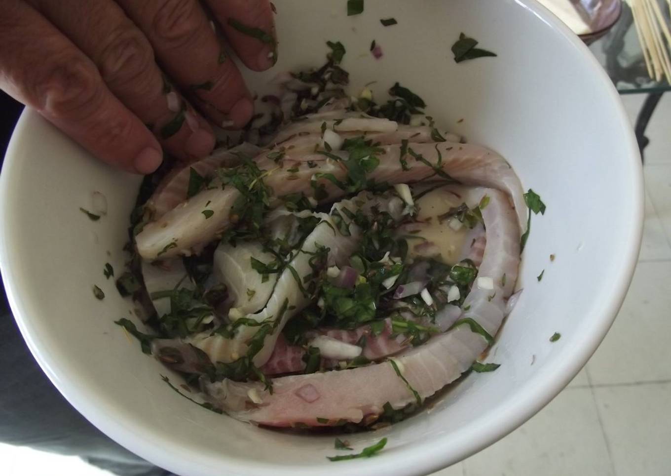 Ceviche geras de quelite, epazote, cilantro y sangrita