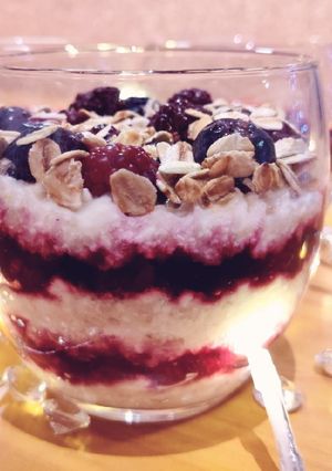 Túrós-zabos pohárdesszert recept fotója