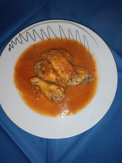 Una foto de Pollo con tomate