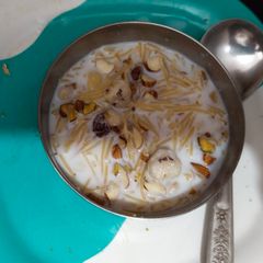 A picture of Makhane and Dry fruit savayen.