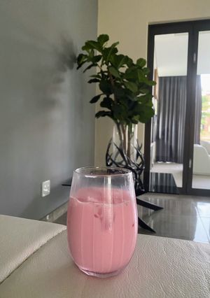 A picture of Pink Milk.