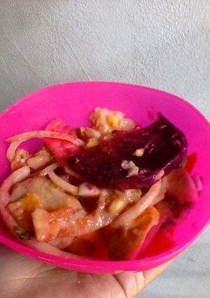 Una foto de Ensalada multicolor
