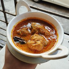 A picture of Boneless fish curry.