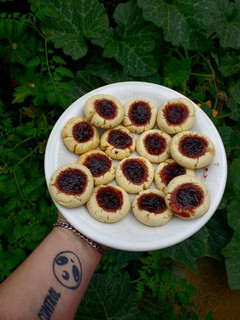 Una foto de Masa de galletitas/tapas de alfajores SIN MANTECA. 7 ingredientes ✨