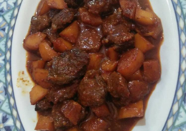 Recipe of Homemade Semur daging sapi#festivalresepasia#Indonesia#daging
sapi