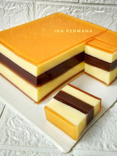 Foto resep Puding Lapis Surabaya