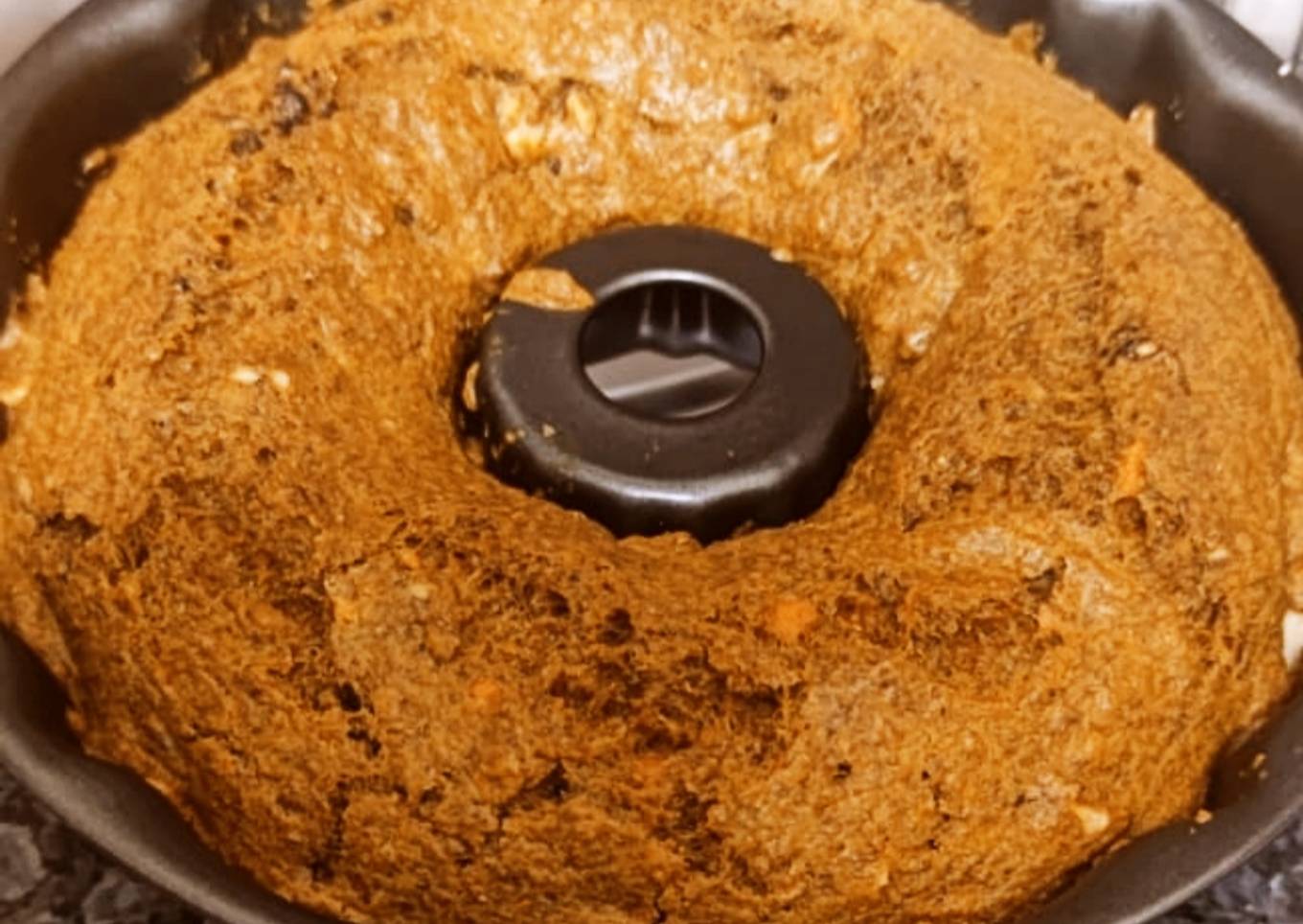 Bizcocho integral de zanahoria con nueces con/sin Mambo Cecotec