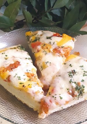 Una foto de Pizza De Viernes En El Día Del Pizzero