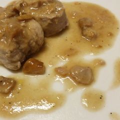 A picture of Filetto di miale con porcini alla birra.