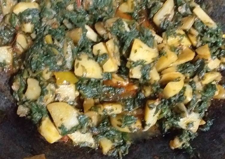 Easiest Way to Prepare Homemade Aloo palak green veg