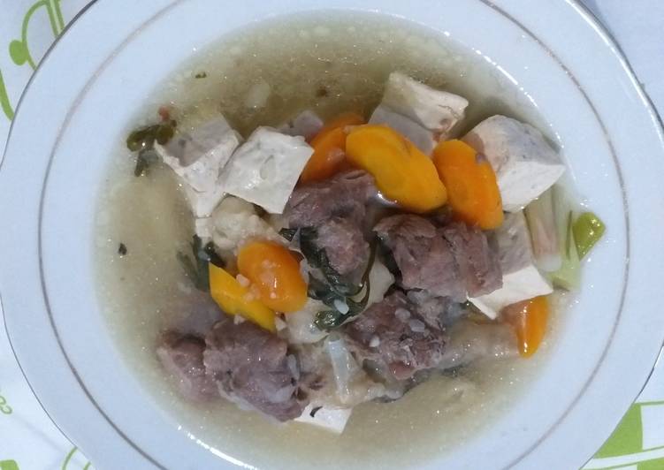 Sup daging dan gajih sapi