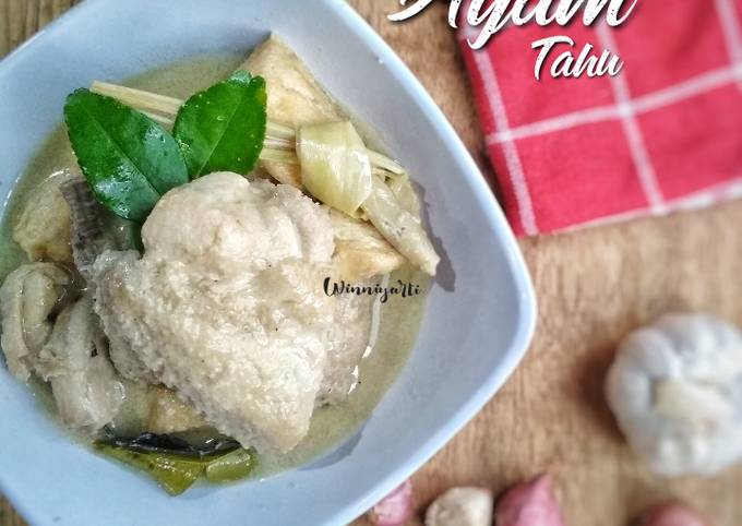 Opor Ayam Tahu