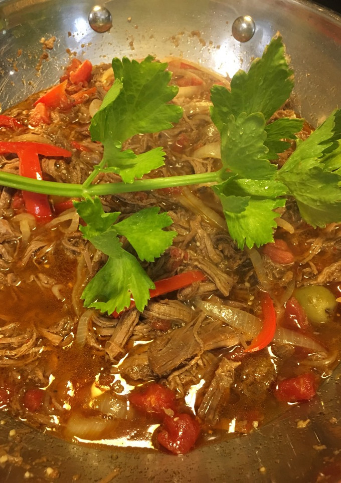 Una foto de Ropa Vieja