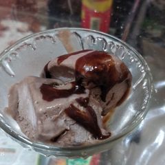 A picture of Oreo Chocolate  Ice cream.