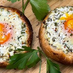 A picture of Cottage Cheese and Egg Buns!.