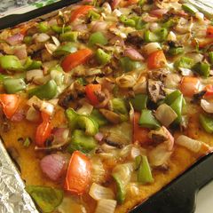 A picture of Home made Veg Pizza.