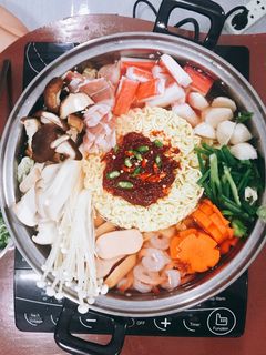 รูปของ หม้อไฟเกาหลีบ้านๆ