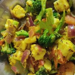 A picture of Paneer Broccoli Salad.