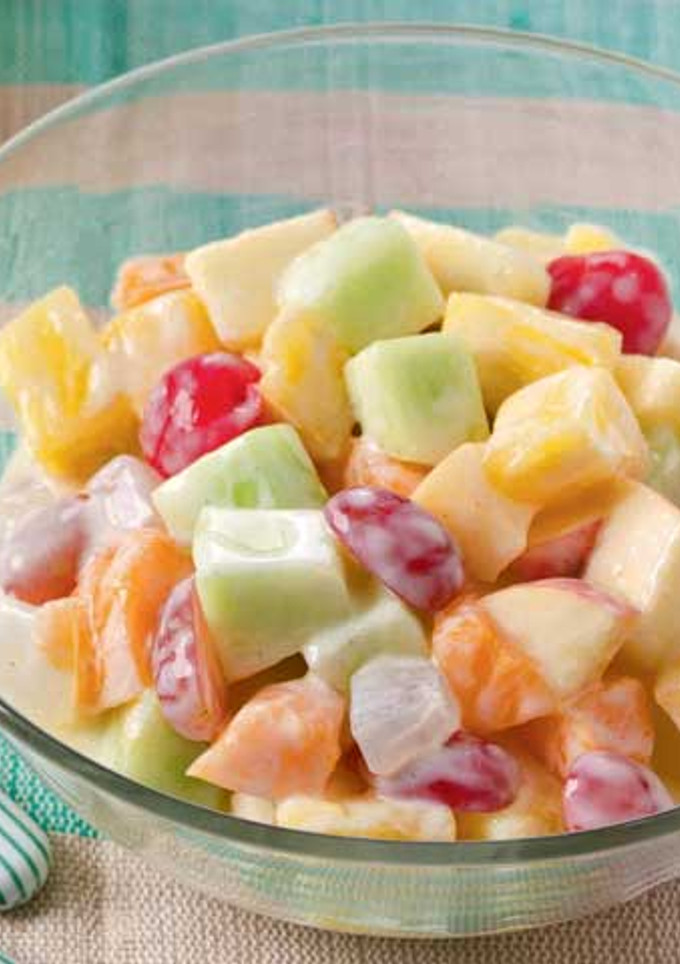 Una foto de Ensalada dulce con melocotón