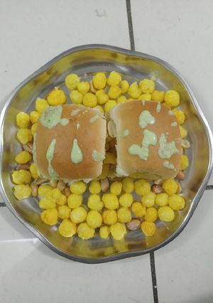 મસાલા પાવ (Masala Pav Recipe In Gujarati) રેસીપી મુખ્ય ફોટો