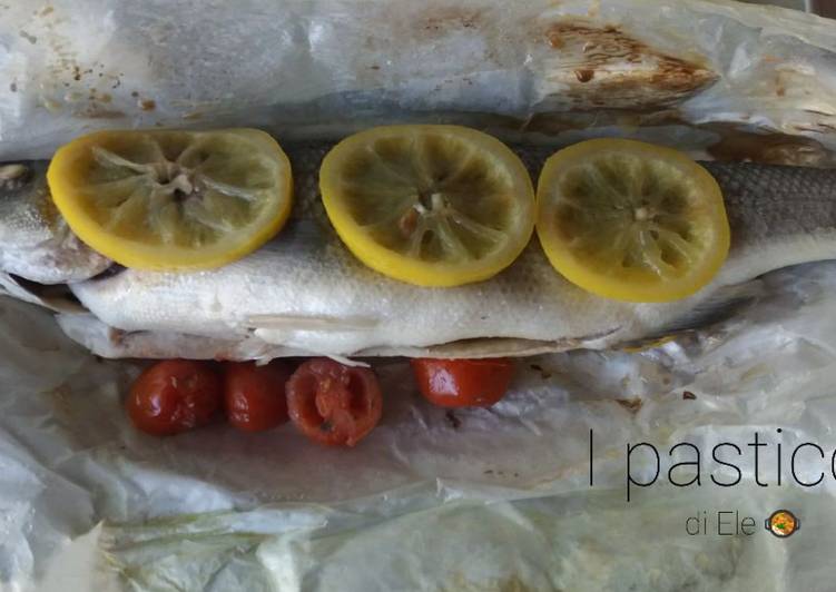 Branzini al forno con pomodorini e limone