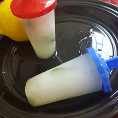A picture of Lemon popsicles.
