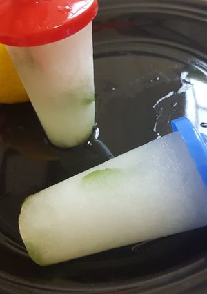 A picture of Lemon popsicles.