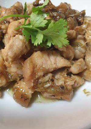 รูปของ หมูสามชั้นผัดกระเทียม
