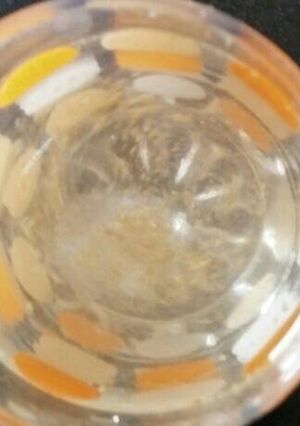 A picture of Lemon juice.