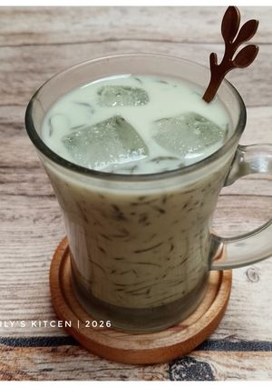 Foto resep 810.Es Cincau Matcha