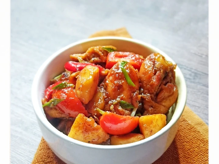 Cara Gampang Membuat Resep 237. Semur Ayam Tahu Kentang Pedas yang Lezat Anti Ribet, Menggugah Selera