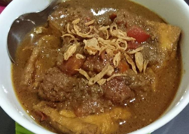 Resep Semur Bola Daging yang Lezat Sekali