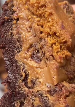 Foto de Brownie com Caramelo e Lotus