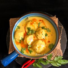 A picture of Paniyaram / Appe Kadhi.