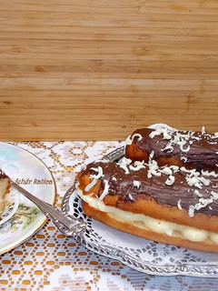 Bismarck fánk (a pudinggal töltött csoda) recept fotója