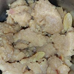 A picture of Halwa.