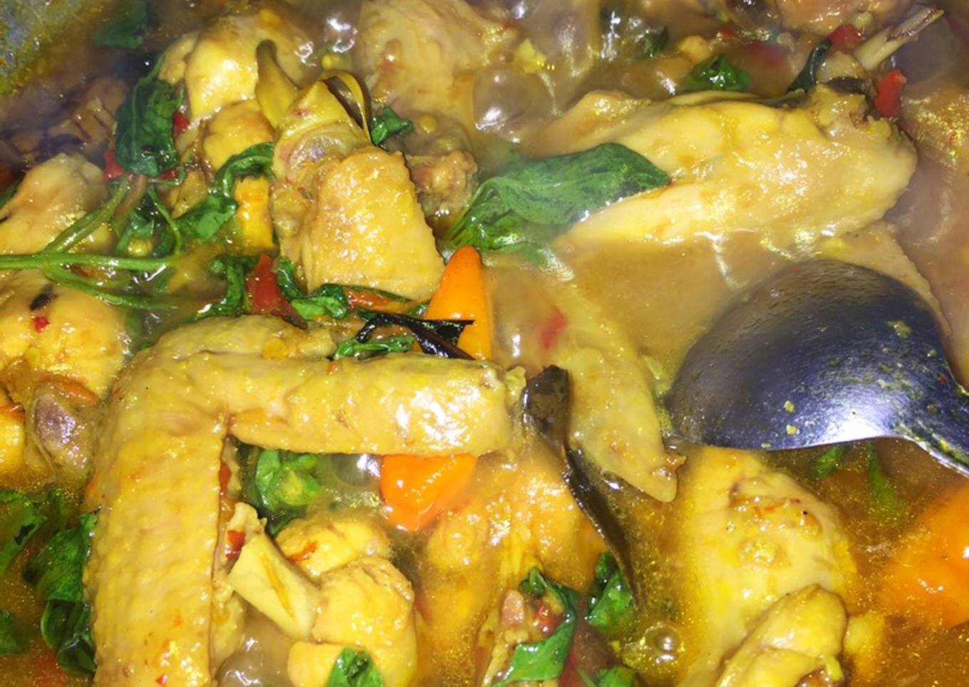 Rica Ayam Kemangi Pedas Gurih Sedap