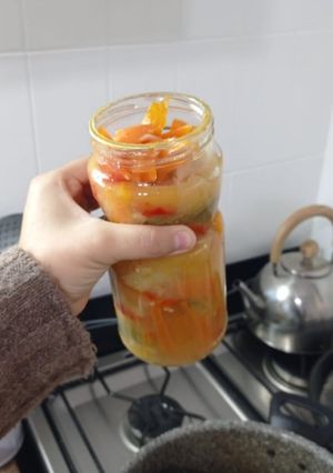 Una foto de Escabeche de berenjena (Vino blanco, vinagre de alcohol y aceite)
