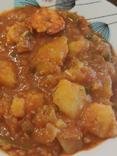 Una foto de Patatas guisadas con langostinos