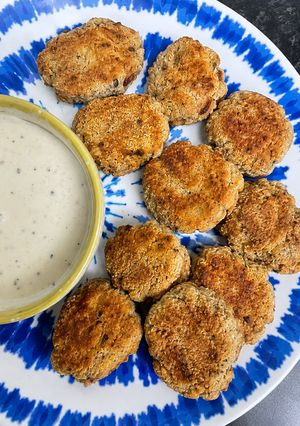 Foto principal de Nuggets de atún con salsa de yogurt