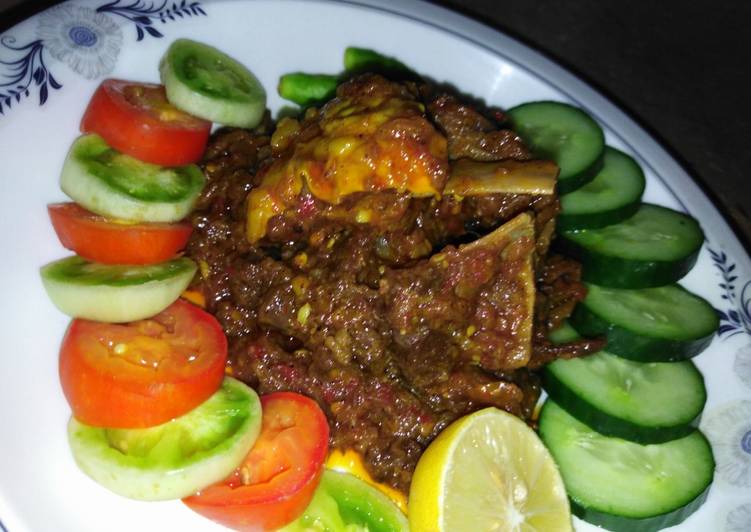 Steps to Prepare Perfect Punjabi Karela gosht