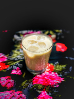 A picture of Dates Almond milkshake.