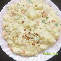 A picture of Cheese Veg Macaroni.