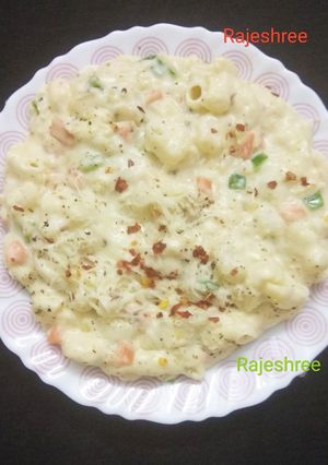 A picture of Cheese Veg Macaroni.