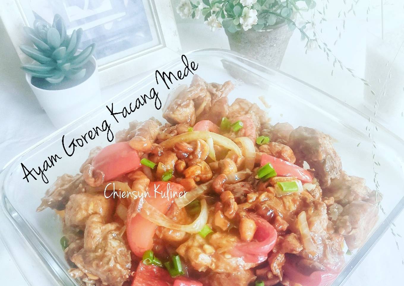 Ayam Goreng Kacang Mede