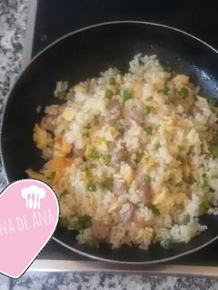 Una foto de Arroz medias delicias😋