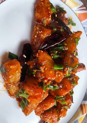 A picture of Honey chilli potato.
